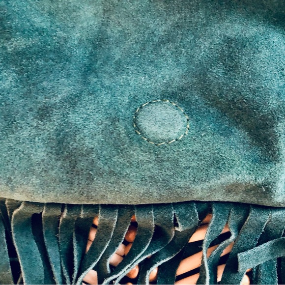 Highly sought after RAJ suede crossbody w/chevron front beading & fringe trim. - Picture 11 of 14